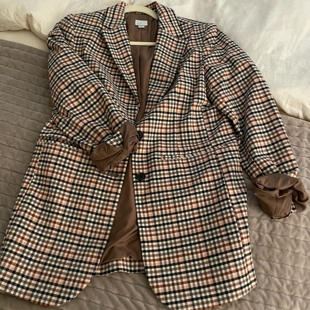 Target A new day lined blazer.